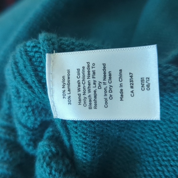 Talbot V-Neck Cable Knit Sweater - Picture 12 of 16